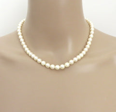 Vintage Japanese Akoya Pearl Strand Necklace 6.7-7mm 42cm & Matching Cufflinks