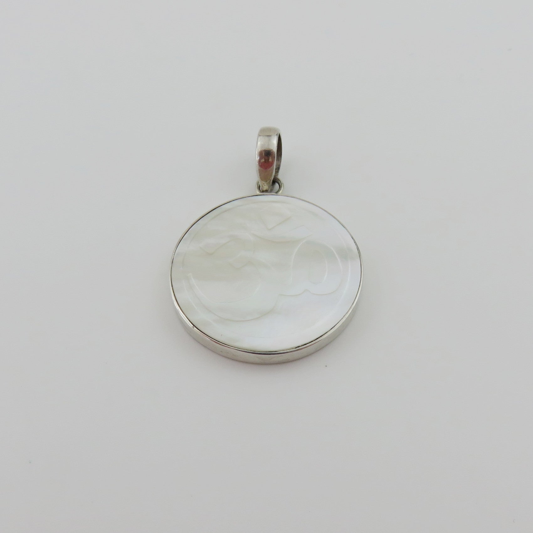 Natural Mother of Pearl 925 Sterling Silver Ohm Charm Pendant Handmade 26mm Box