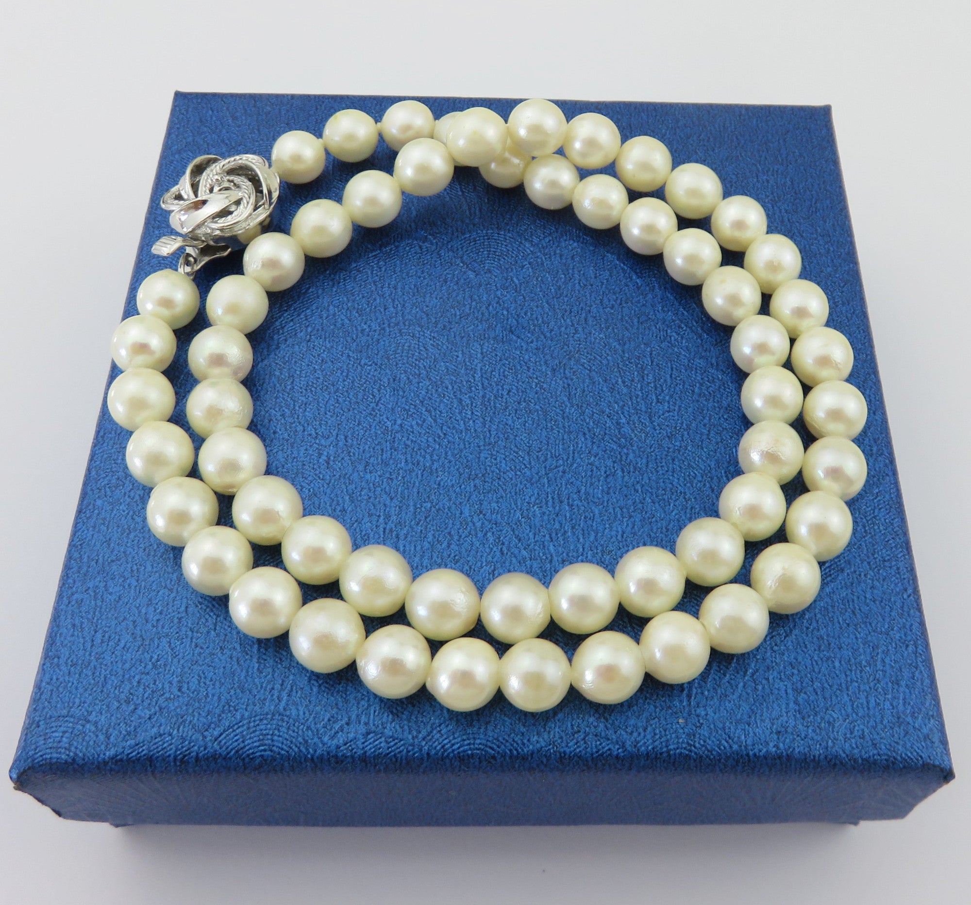 Vintage Japanese Akoya Pearl Strand Necklace 6.7-7mm 42cm & Matching Cufflinks