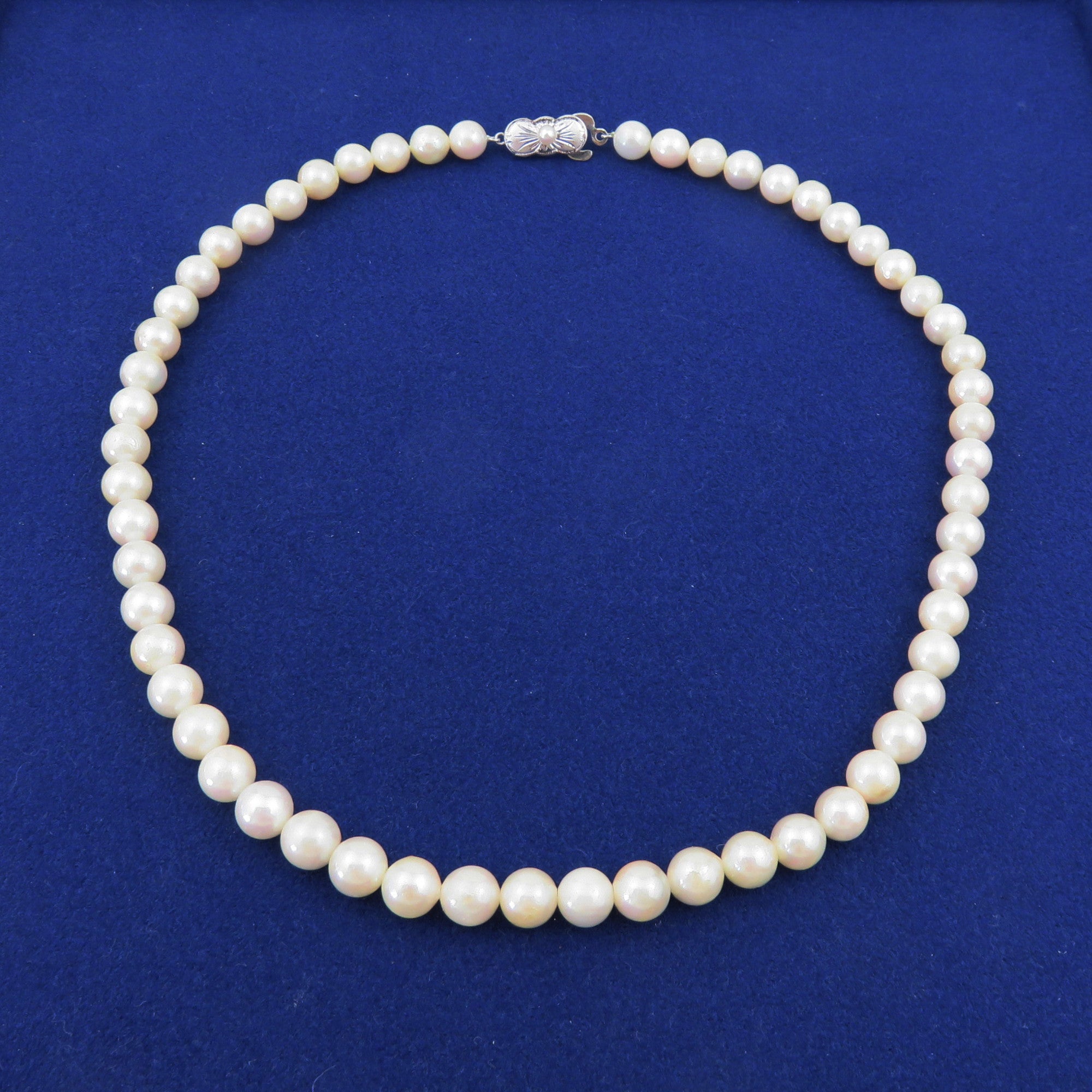 Japanese Vintage Akoya Pearl Strand Necklace 7-7.5mm Silver Clasp 42cm