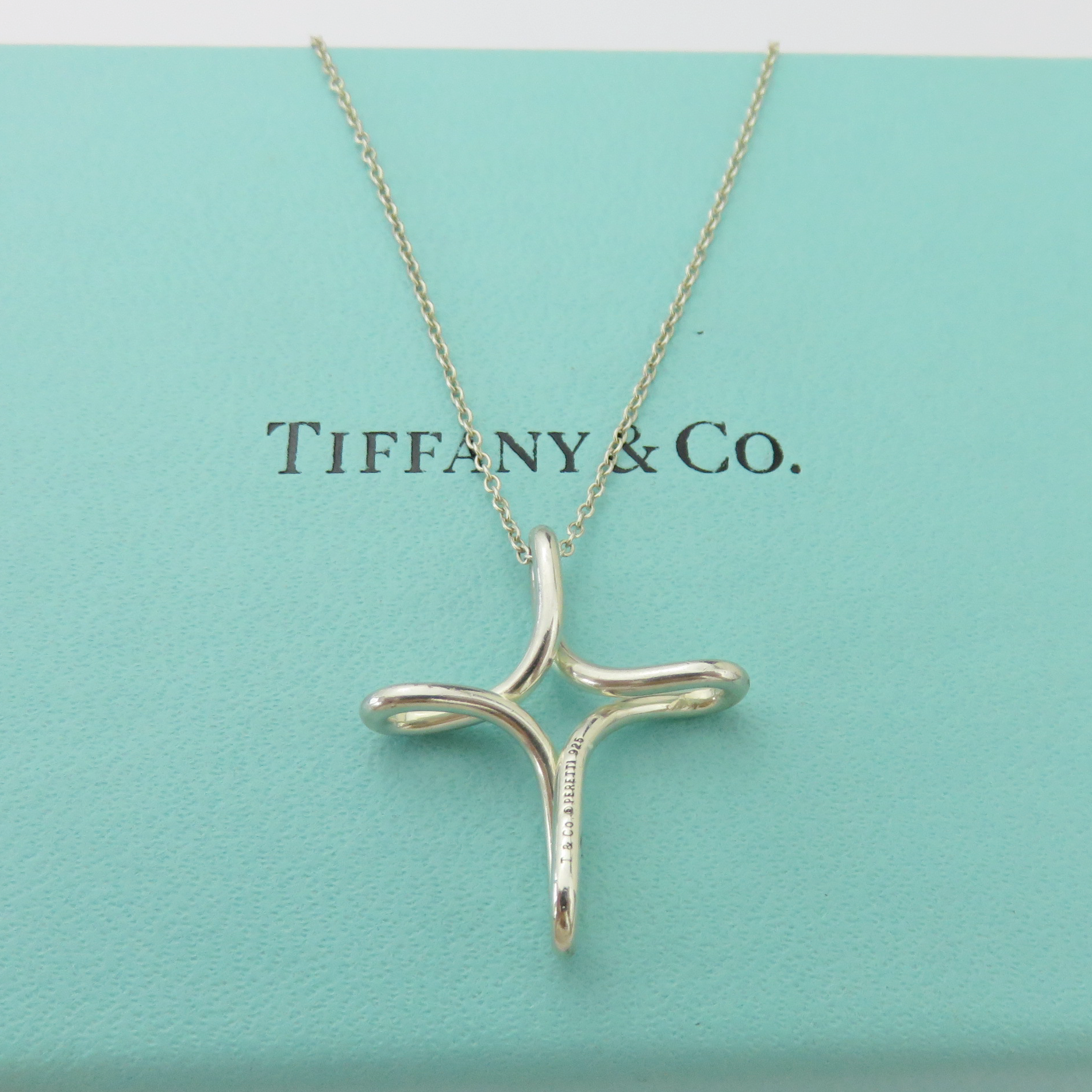 TIFFANY & CO 925 Sterling Silver Infinity Cross Pendant Necklace with Box Pouch