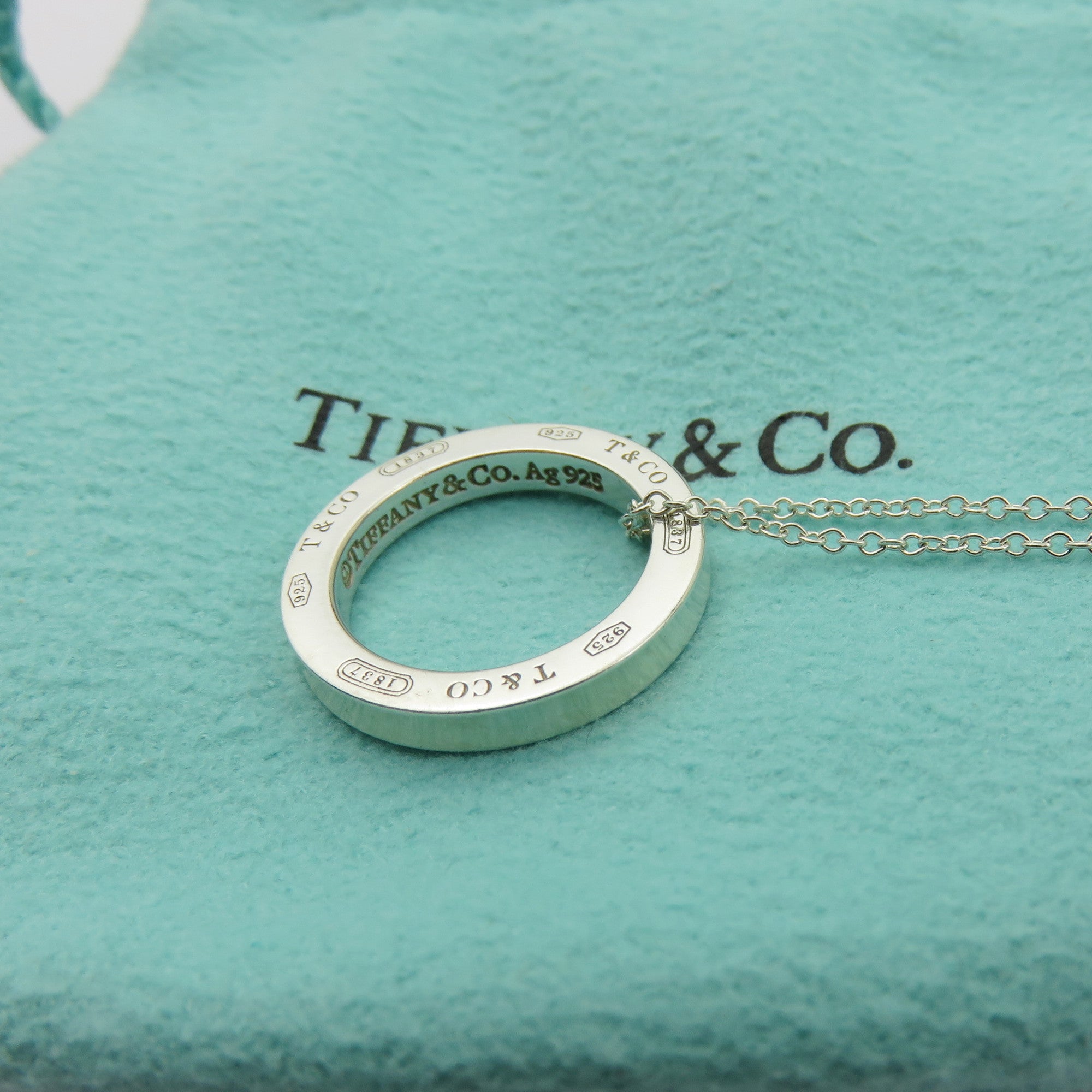 TIFFANY & CO 925 Sterling Silver 1837 Circle Pendant Necklace with Pouch