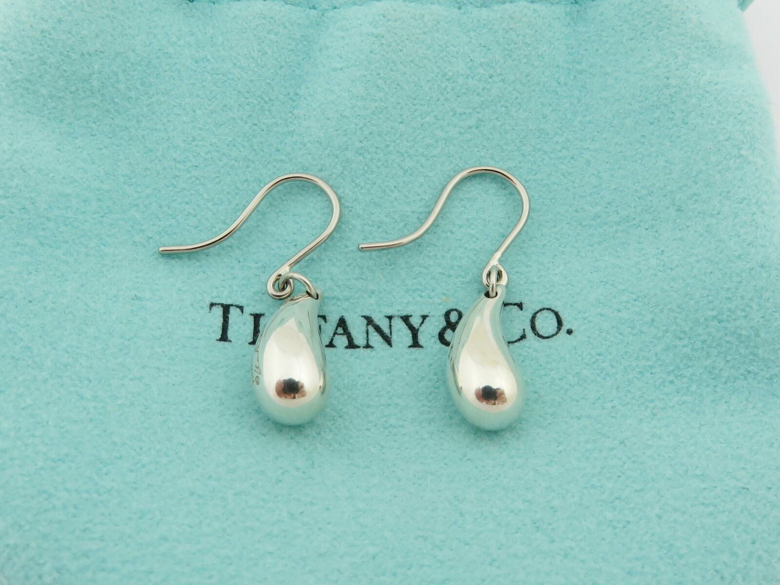TIFFANY & CO 925 Sterling Silver Teardrop Dangle Earrings with Pouch