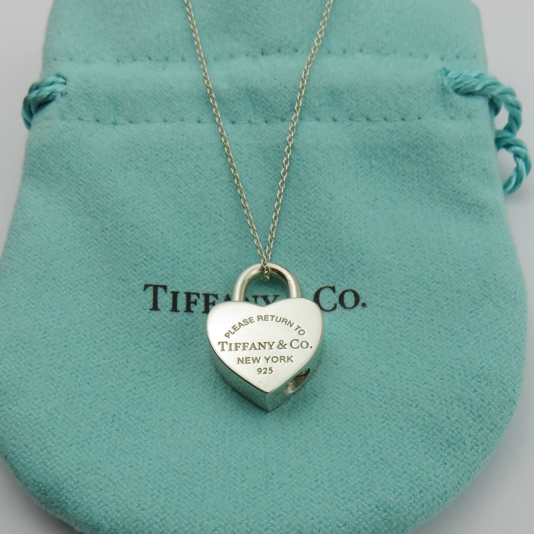 TIFFANY & CO 925 Silver Return to Tiffany Heart Padlock Pendant Necklace