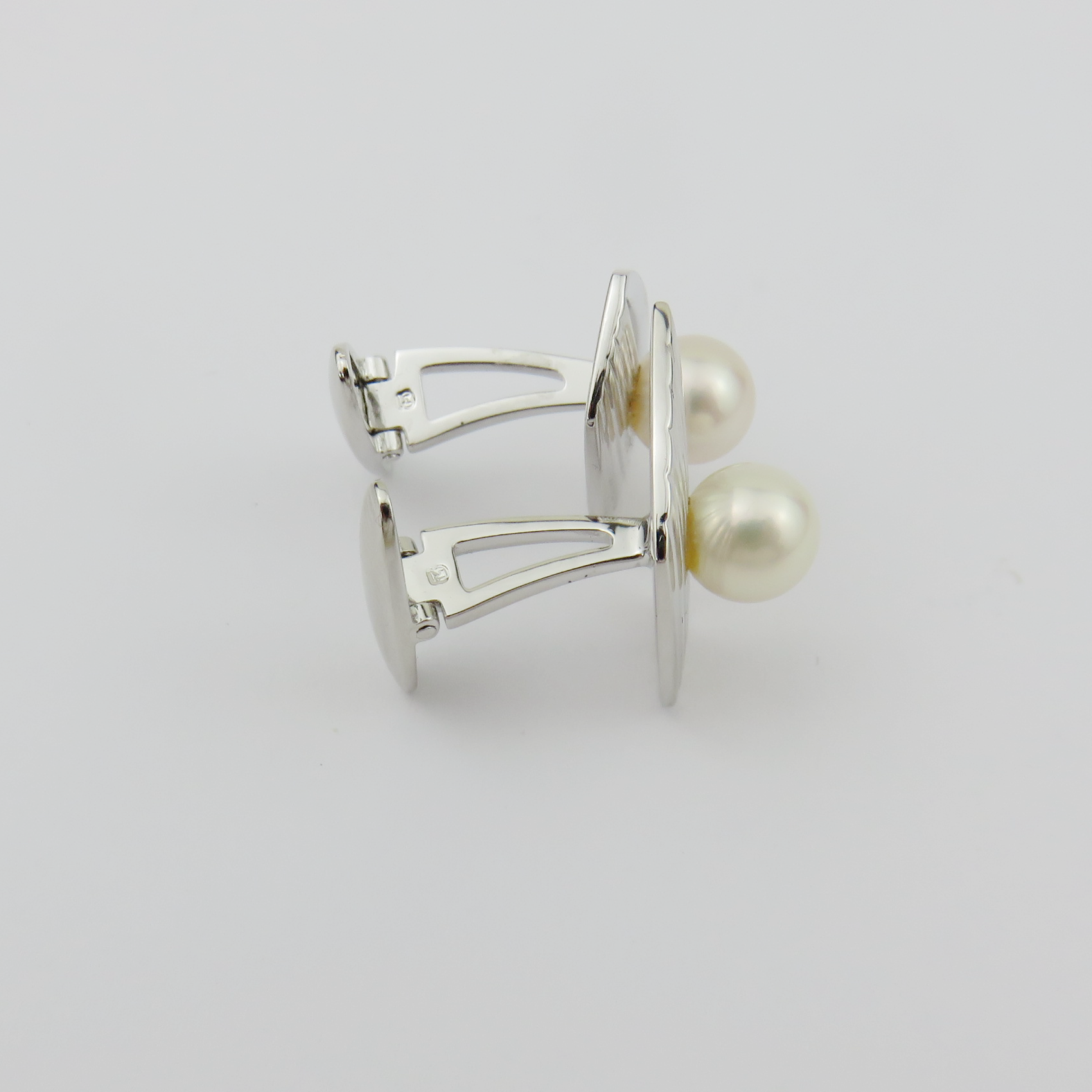 MIKIMOTO 925 Sterling Silver 7.3mm Akoya Pearl Geometric Cufflinks Japan w/ Box